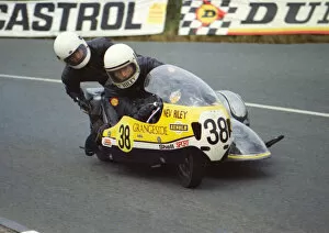 Images Dated 12th October 2018: Nev Riley & Peter Cartwright (BSA) 1974 750 Sidecar TT