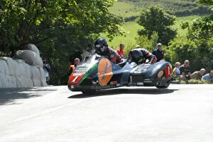 Images Dated 8th June 2009: Nick Crowe & Mark Cox (LCR Honda) 2009 Sidecar TT