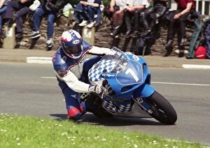 Nick Jefferies (Bullock Suzuki) 2002 Junior 600 TT