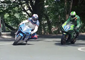 Nick Jefferies (Honda) Richard Britton (O Kane Suzuki) 2002 Junior 600 TT