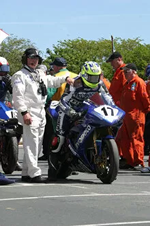 Images Dated 3rd June 2006: Nigel Beattie (Yamaha) 2006 Superbike TT