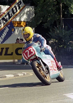 Images Dated 19th July 2021: Nigel Clegg (Maxton Yamaha) 1987 Newcomers Manx Grand Prix