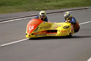 Nigel Connole & Dennis Lowther (Shelbourne Honda) 2004 Sidecar TT