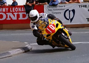 Nigel Davies (Suzuki) 2002 Production 1000 TT