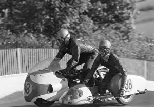 Images Dated 7th March 2021: Nigel Mead & D J Reynolds (Triumph) 1968 750 Sidecar TT