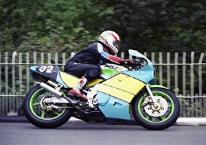 Images Dated 11th January 2018: Noel Clegg (Kawasaki) 1990 Supersport 400 TT