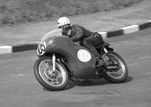 Images Dated 18th October 2019: Noel Stephenson (Norton) 1963 Junior Manx Grand Prix