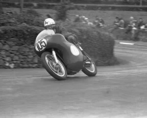 Images Dated 18th January 2021: Noel Stephenson (Norton) 1963 Junior Manx Grand Prix