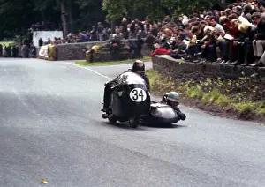 Norman Huntingford & Ray Lindsay (Matchless) 1965 Sidecar TT