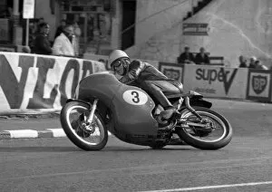 1966 Senior Manx Grand Prix Collection: Oops! John Findlay (Norton) 1966 Senior Manx Grand Prix