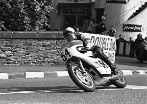 Images Dated 16th December 2016: Paddy Reid (Yamaha) 1973 Senior Manx Grand Prix
