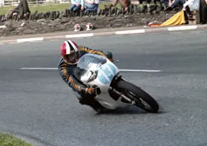 Pat McLaughlin (Yamaha) 1981 Junior Manx Grand Prix Pat McLaughlin (Yamaha