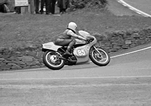 Images Dated 19th March 2023: Pat Wynne Yamaha 1981 Lightweight Manx Grand Prix