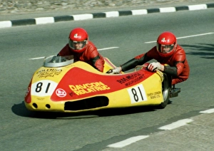 Images Dated 10th March 2018: Patrick Kelly & Liam Kelly (Yamaha) 1984 Sidecar TT