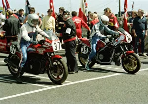 Paul Barrett (Kawasaki) and Mark Salle (Honda) 1984 Formula One TT