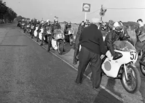 Paul Coombes (CRD) 1968 Senior Manx Grand Prix practice