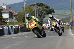 Images Dated 14th July 2011: Paul Duckett (Suzuki) and David Bell (Honda) 2011 Southern 100