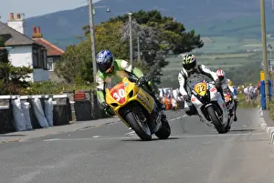 Paul Duckett (Suzuki) and David Bell (Honda) 2011 Southern 100