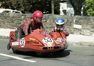 Images Dated 19th January 2018: Paul Dutton & Dave Corlett (Windle Imp) 1985 Sidecar TT