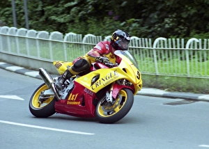 Images Dated 20th September 2013: Paul Hunt (Suzuki) 2003 Senior TT