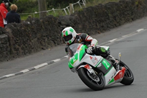 Paul Owen Collection: Paul Owen (Honda) 2009 Post TT