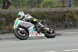 Images Dated 6th January 2021: Paul Owen (Yamaha) 2010 Supersport TT