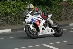 Images Dated 5th June 2010: Paul Shoesmith (BMW) 2010 Superbike TT