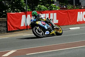 Images Dated 5th June 2013: Paul Shoesmith (Yamaha) 2013 Supersport TT