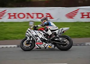 Paul Williams Prints: Paul Williams (Kawasaki) 2019 Superbike Classic TT