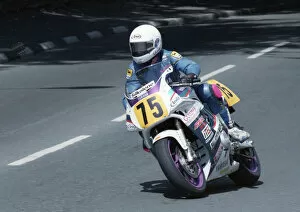 Images Dated 9th April 2020: Paul Williams (Yamaha) 1994 Supersport 600 TT