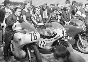 Ken Huggett Gallery: Pete Elmore (Norton) Nigel Rollason (Yamaha) Ken Huggett (Kettle Norton) 1971 Senior Manx Grand Prix