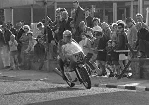 Seeley Prints: Pete Gibson (Seeley) 1971 Senior TT