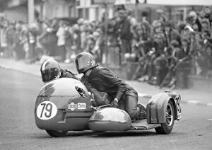 Images Dated 24th May 2022: Pete Hardcastle & Nick Cutmore (PJH Weslake) 1974 750 Sidecar TT