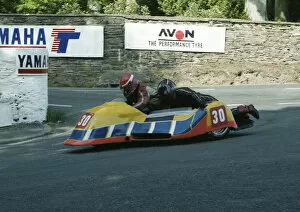 Pete Nutall & Ray Burns (Honda) 1992 Sidecar TT