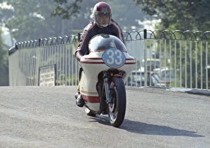 Images Dated 13th August 2020: Pete Welfare (Honda) 1972 Junior Manx Grand Prix