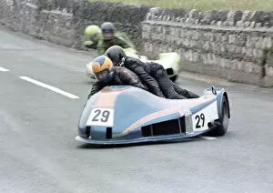 Images Dated 7th March 2022: Pete Whiteley & John Armitage (Yamaha) 1982 Southern 100
