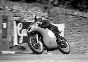 Images Dated 2nd July 2021: Peter Bettison (Norton) 1962 Junior Manx Grand Prix