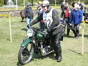 Peter Clacy (1937 Rudge), No. 92, 2007 Re-enactment