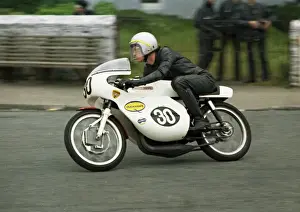 Peter Courtney (Padgett Yamaha) 1971 Ultra Lightweight TT