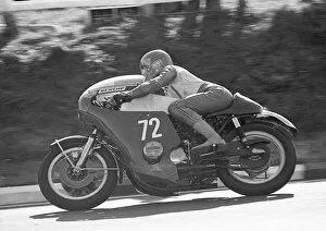Images Dated 23rd October 2021: Peter Darvill (Honda) 1975 Production TT