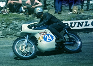 Images Dated 22nd March 2018: Peter Darvill (Norton) 1969 Junior TT