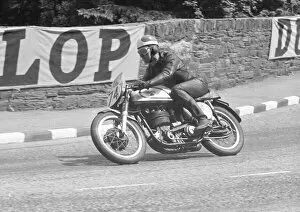 Images Dated 27th September 2020: Peter Davey (Norton) 1955 Junior TT
