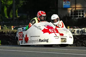 Images Dated 7th April 2021: Peter Essaff & Jeff Gillard (MRE Yamaha) 1996 Sidecar TT