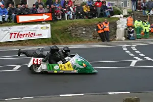Peter Farrelly & Aaron Galligan (Yamaha) 2005 Sidecar TT