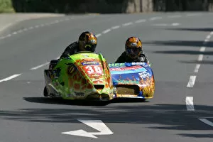 Images Dated 2nd June 2008: Peter Farrelly & Jason Miller (MR Equipe Suzuki) 2008 Sidecar TT