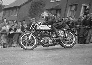 Images Dated 3rd August 2016: Peter Fernando (Norton) 1952 Senior TT