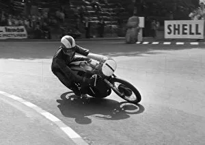 Images Dated 10th August 2016: Peter Inchley (TSR) 1967 Ultra Lightweight TT