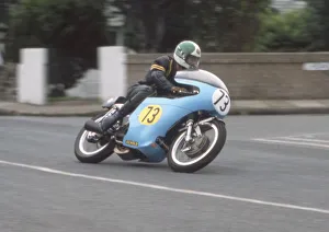 Images Dated 24th February 2021: Peter Kermode (Velocette Metisse) 1978 Senior Manx Grand Prix