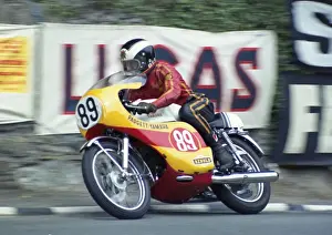 Peter McKinley (Padgett Yamaha) 1974 Production TT