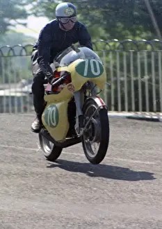 Peter Platt (Greeves) 1970 Lightweight TT practice